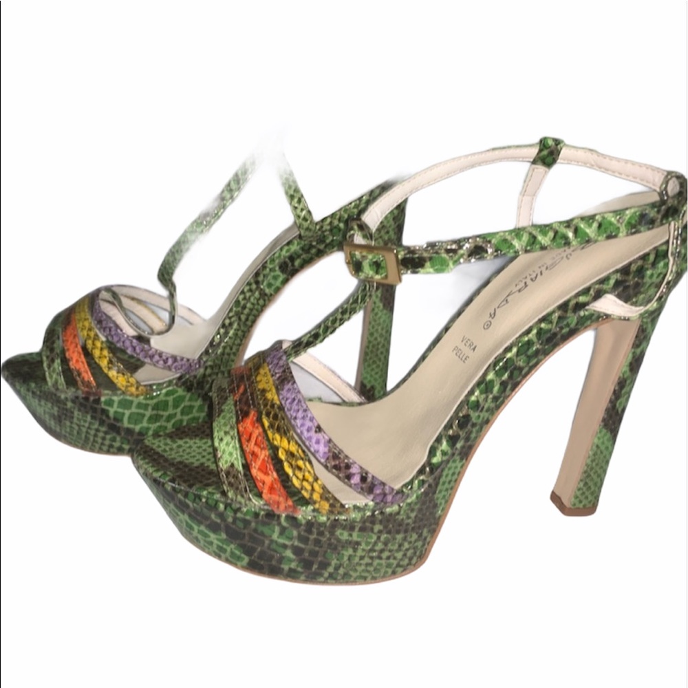 Snake leather  heels made in Italy